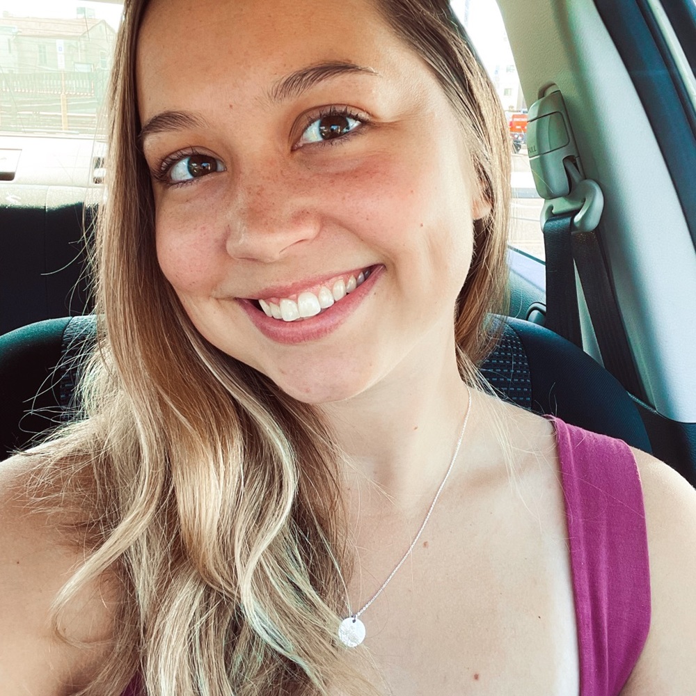 Meet your Posher, Lexi